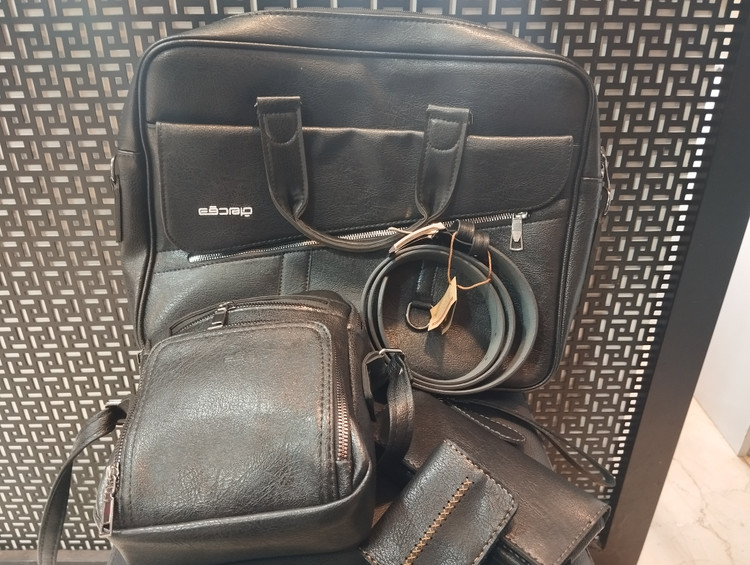 ست ۶ تیکه چرم